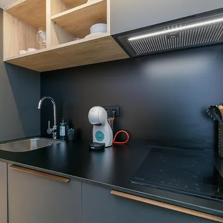 Elegante Y Luminoso En - Apto 1 By Apartamento