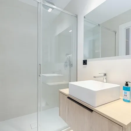 Elegante Y Luminoso En - Apto 1 By Apartamento Vigo